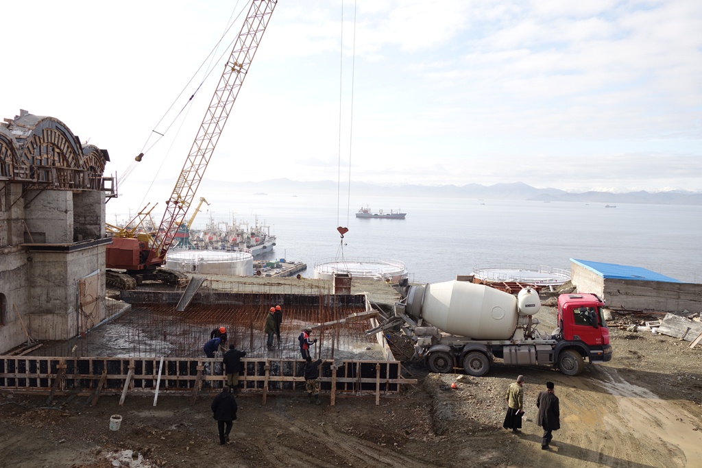 Работы по строительству фундаментной плиты в основание звонницы Камчатского Морского Собора. 2015 год.
