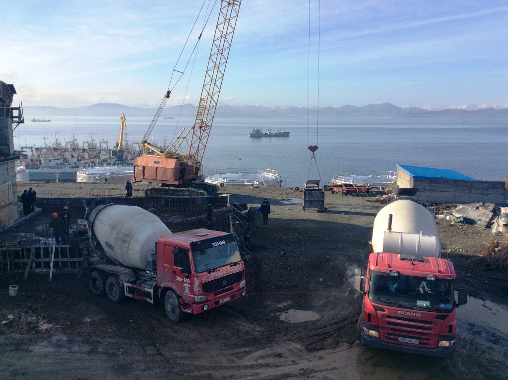 Работы по строительству фундаментной плиты в основание звонницы Камчатского Морского Собора. 2015 год.