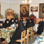 Посещение женского монастыря в праздник Жен-мироносиц.