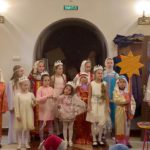 Воспитанники Воскресной школы поздравили прихожан Морского Собора с Рождеством