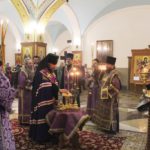 В канун Крестопоклонной Недели архиепископ Феодор совершил всенощное бдение в Кафедральном соборе